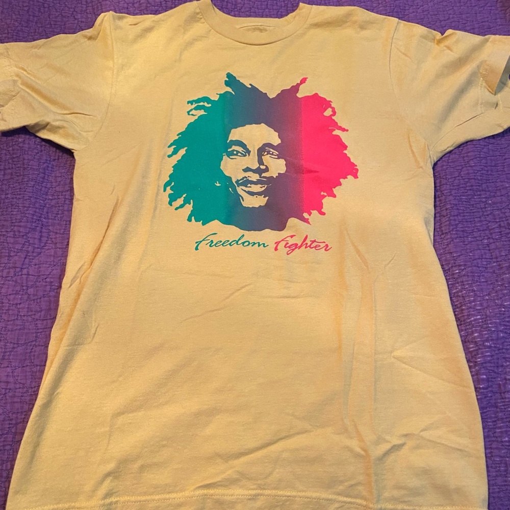 Bob Marley tshirt